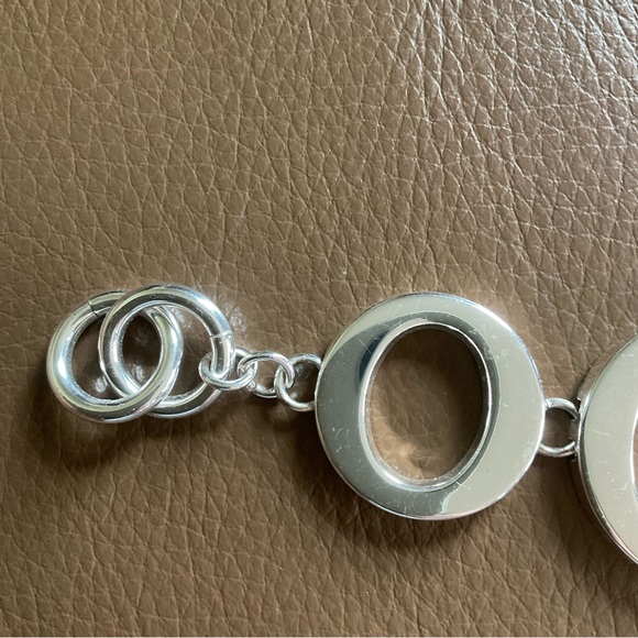 ๐ธ๐ธ Circle Link Toggle Bracelet ๐ธ๐ธ - Picture 5 of 7
